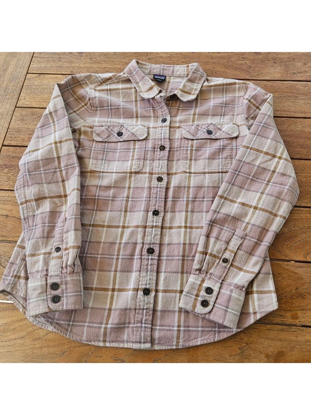 Patagonia Women's Long-Sleeved Organic Cotton Midweight Fjord Flannel Shirt